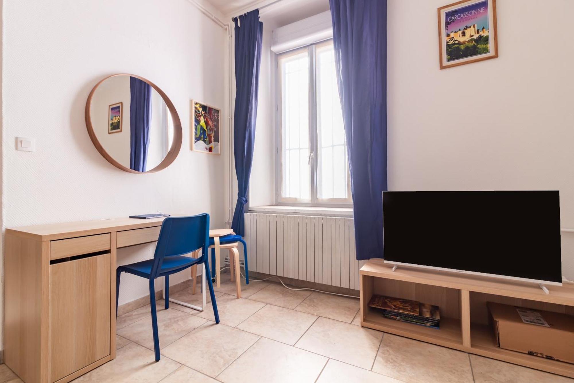 Le Cerisier Des 4 Chemins - Appt 75M² Pour 6 Apartment Carcassonne Ngoại thất bức ảnh